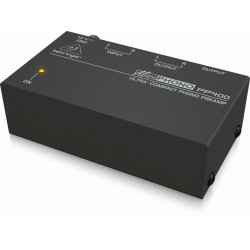 The Behringer Microphono PP400 Phono Preamp