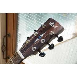 Cort L100C Concert Guitar Satin Natural Spruce W/Bag