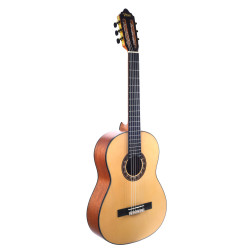 Valencia VC304 Classical Guitar