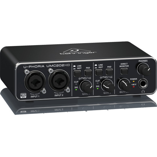 The Behringer U-phoria Umc202hd Interface